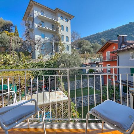 Appartamento Miorelli Torbole Sul Garda Exterior foto